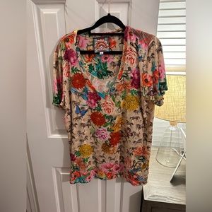 Johnny Was floral and horse t shirt size XL